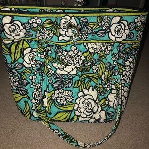 Iconic Vera Bradley Tote